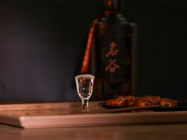 为什么浓香型是52度而酱香型是53度